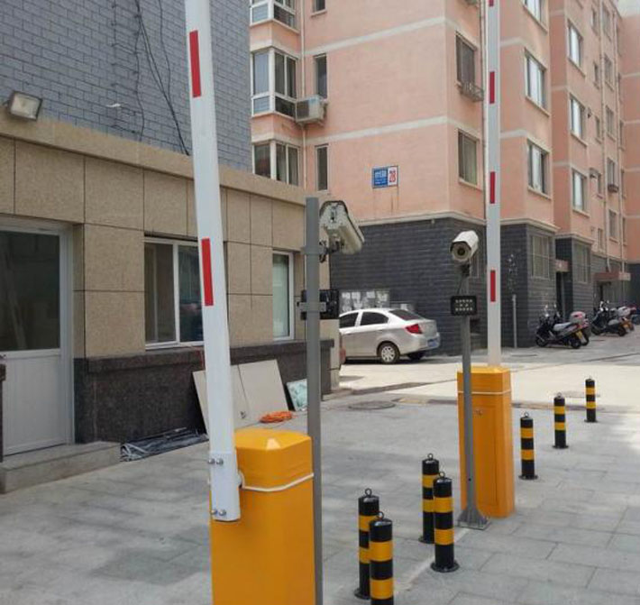 小區(qū)出入口道閘